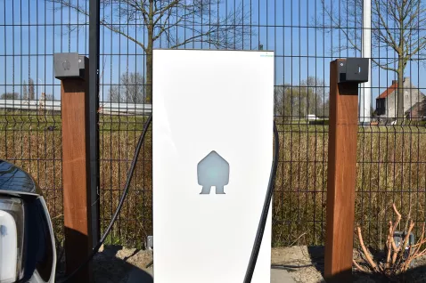 Smappee EV Base laadpaal bij Potrell in Izegem