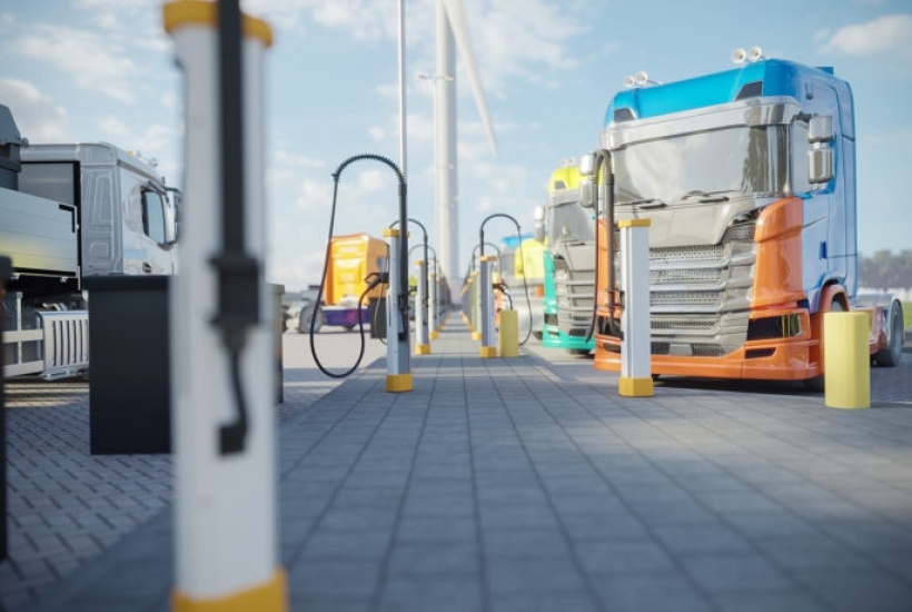 Kempower Satellite, geïnstalleerd door Certipower, om een elektrisch vloot van e-trucks op te laden.